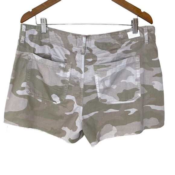 Paige Denim Mayslie Short- Camo Print - Picture 7 of 14